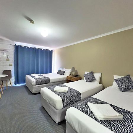 Albury Garden Court Motel מראה חיצוני תמונה