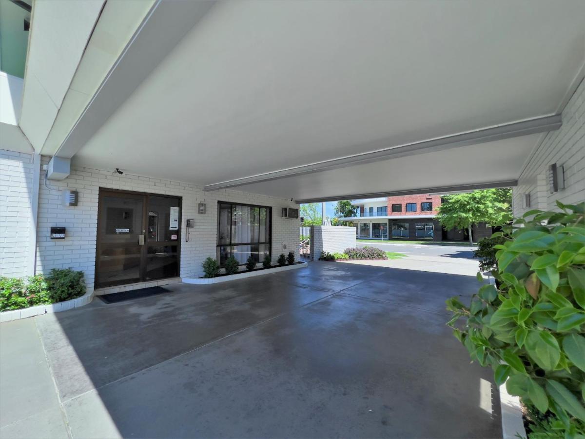 Albury Garden Court Motel מראה חיצוני תמונה
