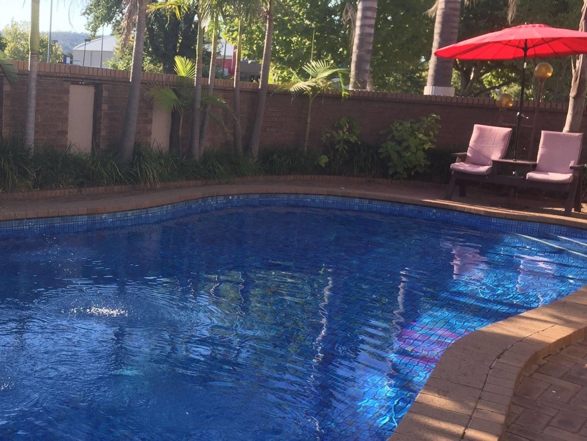 Albury Garden Court Motel מראה חיצוני תמונה