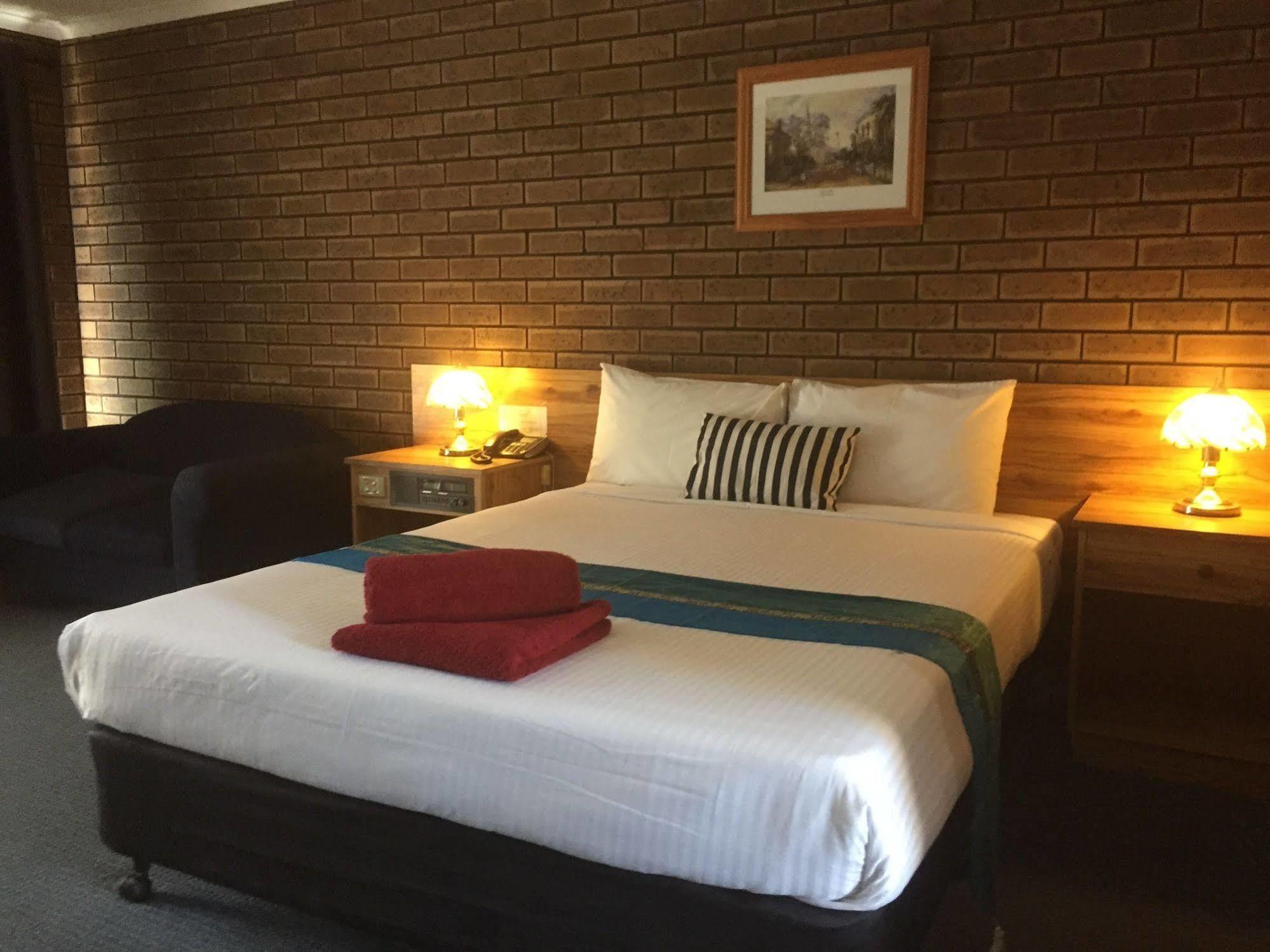 Albury Garden Court Motel מראה חיצוני תמונה