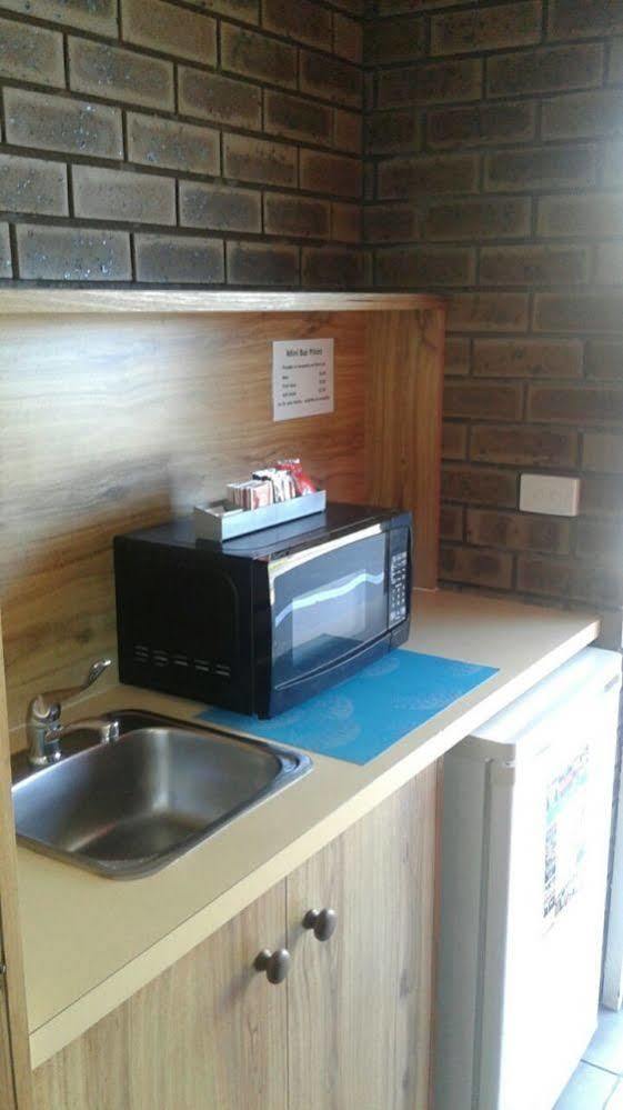 Albury Garden Court Motel מראה חיצוני תמונה